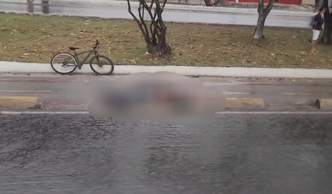 Acidente de moto deixa mulher ferida e homem morto na entrada do Eustáquio Gomes