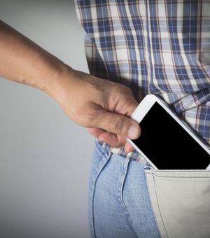 Polícia Civil recupera celular furtado na faixa de areia da orla de Pajuçara