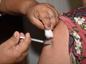 Dia D para a vacinação contra a Influenza acontece neste sábado (4)