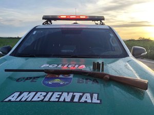 Polícia apreende armas de fogo, animais silvestres e redes de pesca predatória