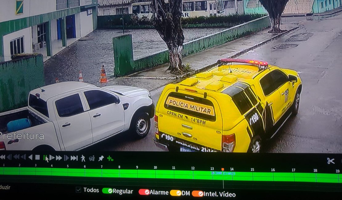 Câmeras de videomonitoramento flagram carro suspeito nas imediações da Prefeitura de Messias