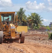 Prefeitura de Maceió inicia terraplanagem em ruas do Gama Lins