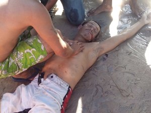 Embriagado, homem morre afogado em São Sebastião