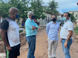 Prefeitura e moradores debatem sobre pavimentação das ruas do bairro Garça Torta