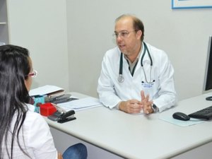 Quarentena é o remédio mais eficaz contra covid-19 hoje, defende infectologista