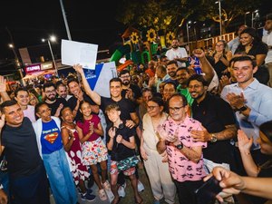 JHC entrega praça com food park, fortalece comércio e amplia áreas de lazer no Santo Eduardo