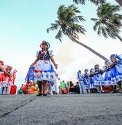 Cortejo na orla marca abertura da 5ª edição do Giro dos Folguedos