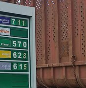 Preço do litro da gasolina comum custa até R$ 7,11 em Porto Calvo
