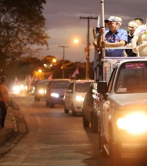 Severino Pessoa participa de caminhada e duas carreatas pela cidade de Arapiraca neste domingo