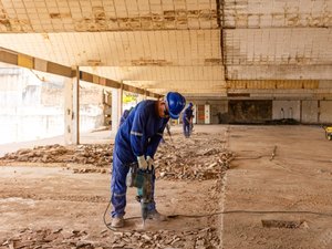 Mercado da Produção segue em funcionamento durante obras de reforma