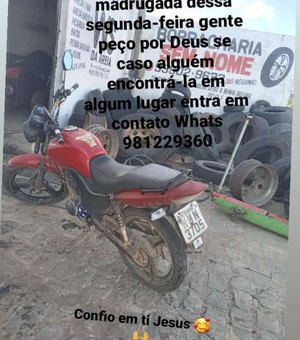 Criminosos furtam moto estacionada em calçada na Vila Fernandes, em Arapiraca