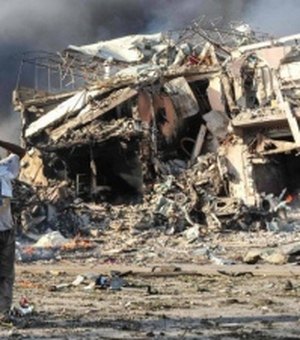 Ataque terrorista contra hotel em Mogadíscio deixa 30 mortos