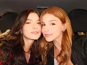 Três Graças: Lorena pede Juquinha em namoro e enfrenta ira de Ferette