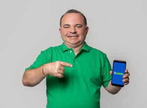 Bastinho Anacleto intensifica uso das redes sociais para interagir com os taquaranenses mais jovens