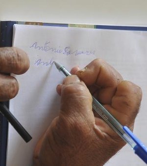 Estudo do IBGE aponta taxa de analfabetismo em Alagoas