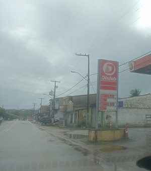 Litro da gasolina comum custa R$ 6,55 em Jacuípe