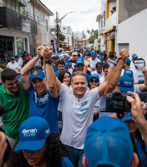 Em Maragogi, Renan Filho anuncia nova rodovia, estrada rural e mercado público