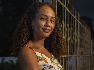 Raquel ganha sócia inesperada e vai à falência em Vale Tudo