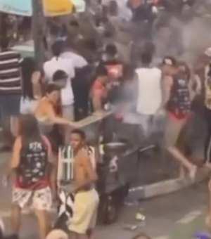Confusão generalizada é registrada em bloco famoso pelo 2º ano consecutivo em Maceió