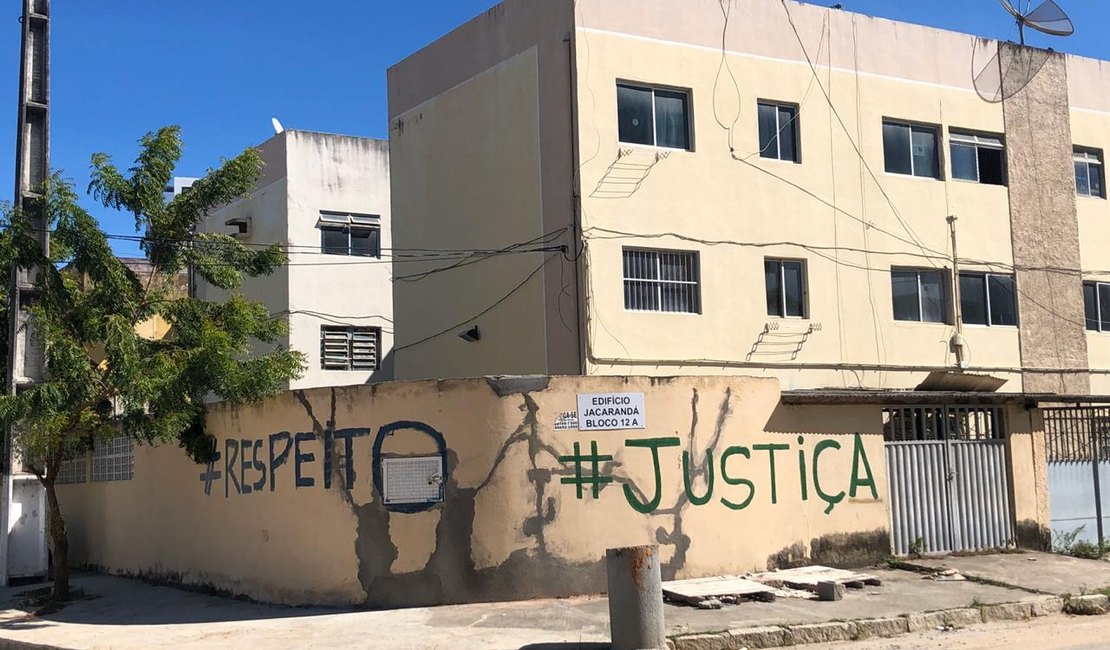 Moradores do Pinheiro ameaçam retornar para residências