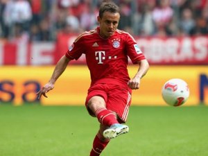 Lateral Rafinha abre mão de defender a seleção brasileira