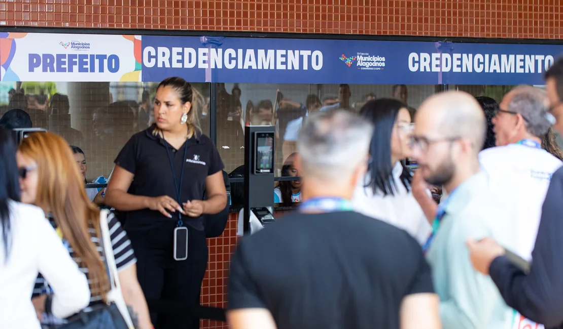 Congresso dos Municípios Alagoanos começa com mais de 5 mil inscritos de 18 estados