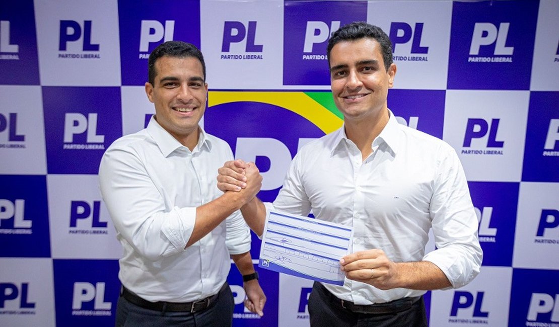 Ascensão de novos aliados de JHC na Câmara de Maceió escanteia Galba Netto