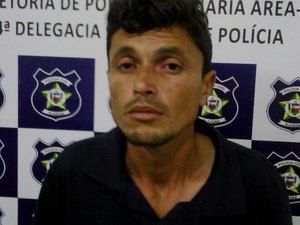 Policia prende mais um homem se masturbando em frente a academia
