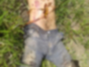 Corpo é encontrado com várias perfurações em Flexeiras