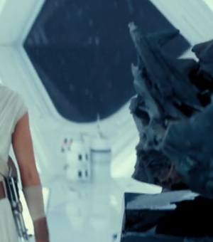Em novo teaser de Star Wars, Rey surge face a face com [descubra]