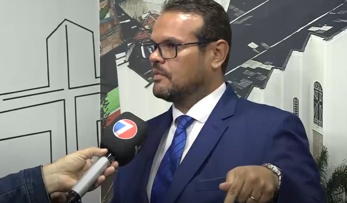 [Vídeo] Advogados das vítimas de espancamento após show em Maceió falam sobre o caso