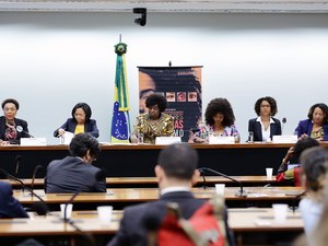 Mulheres negras são as mais atingidas pelo feminicídio e pela criminalização do aborto