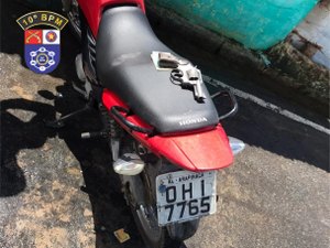 Homem de 29 anos morre ao trocar tiros com PMs do Serviço de Inteligência em Tanque D`Arca 