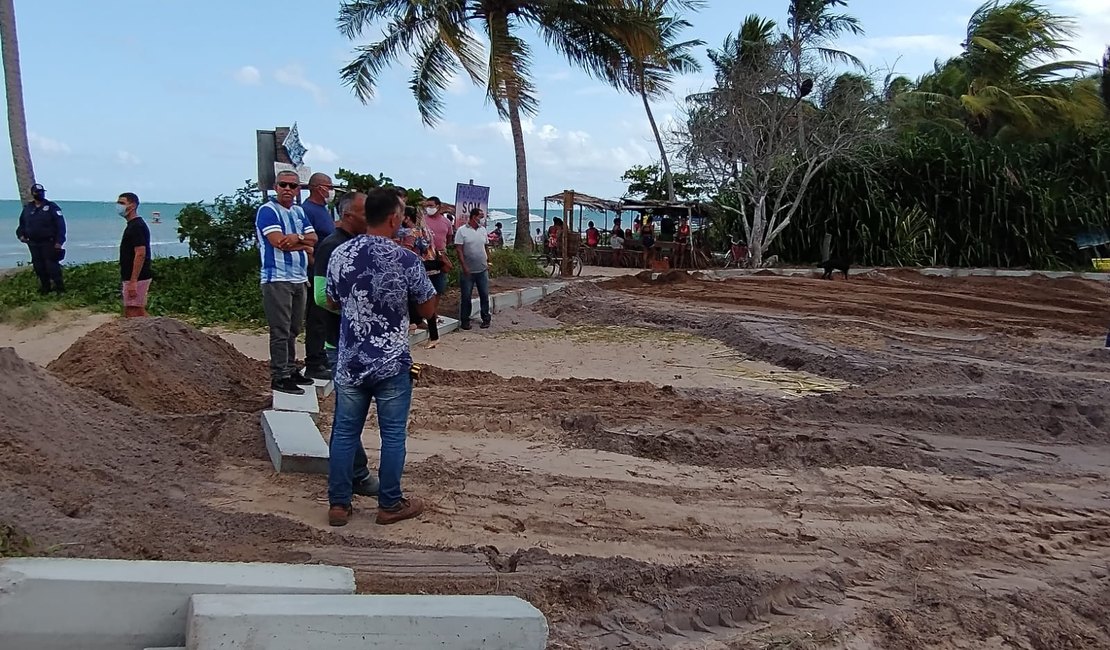 [Vídeo] Porto de Pedras: Henrique Vilela garante acesso à Praia da Lage