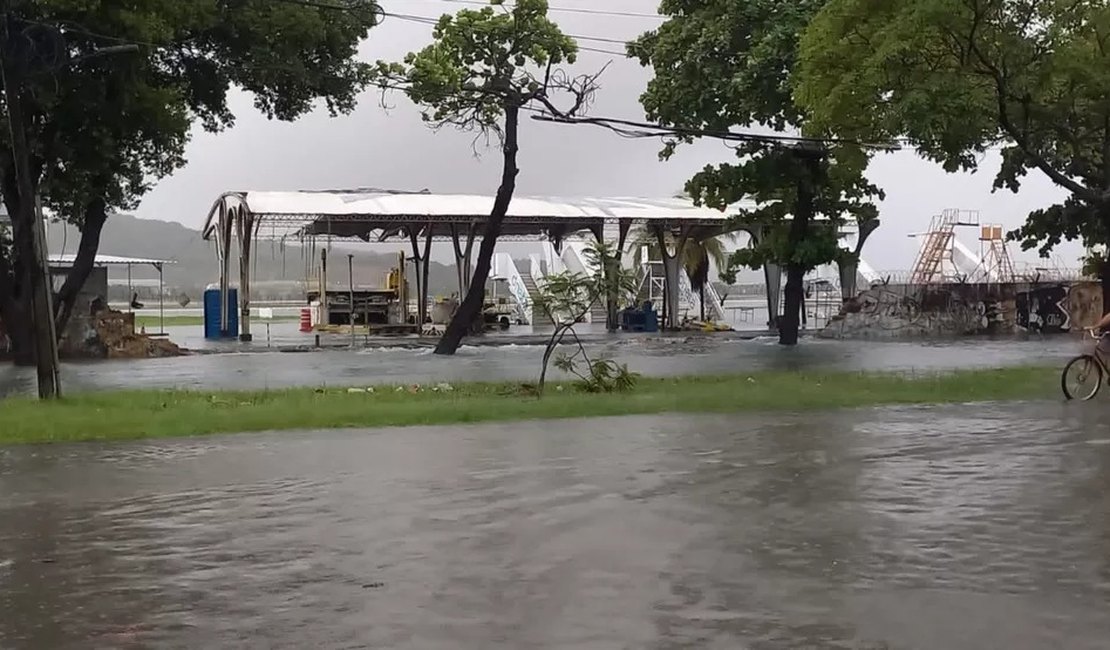 Grande Recife já soma 33 mortes provocadas pelas fortes chuvas