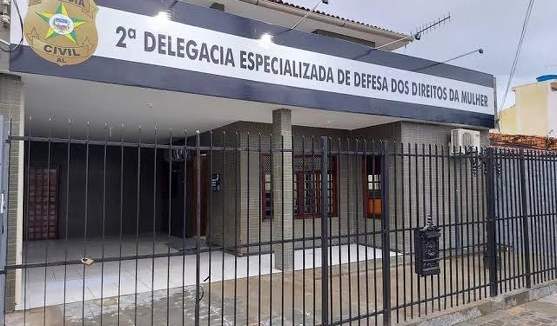 Homem ameaça família com cacos de espelho após discussão em Arapiraca
