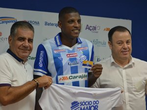 Volante Bruno Ramires treina e é apresentado pelo CSA nesta quarta-feira (20)