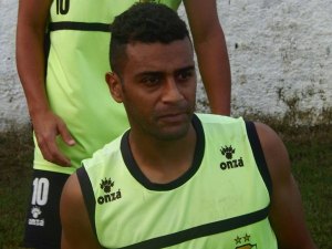 Coruripe desliga quatro jogadores antes do duelo contra o São Caetano