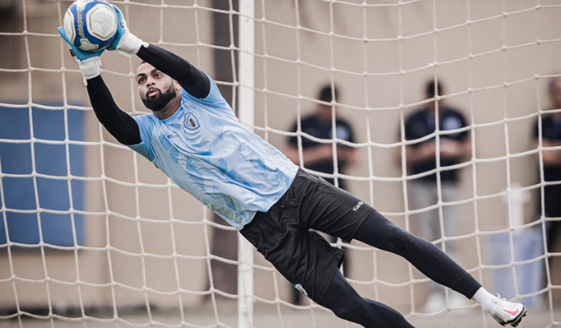 CSA anuncia contratação de goleiro destaque da Série C