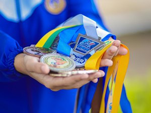 Rede estadual tem 34 premiados na Olimpíada Brasileira de Física das Escolas Públicas