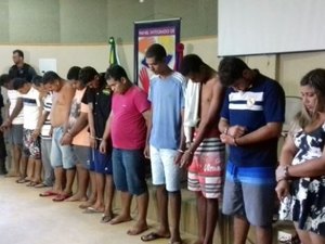 SSP apresenta 17 suspeitos de homicídios e tráfico; ordens partiam do Sistema Prisional