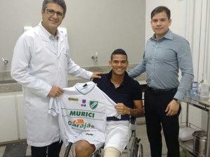Volante do Murici faz cirurgia no joelho e só volta a jogar na Série D