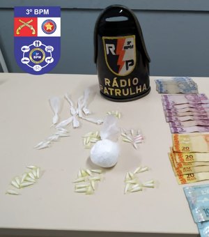 Suspeito tenta fugir mas é preso com cocaína e dinheiro, em Arapiraca