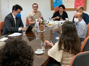 Transferência de alunos de faculdades particulares para o curso de medicina na Ufal/Arapiraca é tema de reunião com MPF