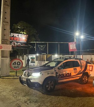 PM e Corpo de Bombeiros fiscalizam casas de evento em Marechal Deodoro