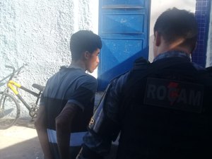 Suspeito de roubo é preso em flagrante no bairro do Poço 