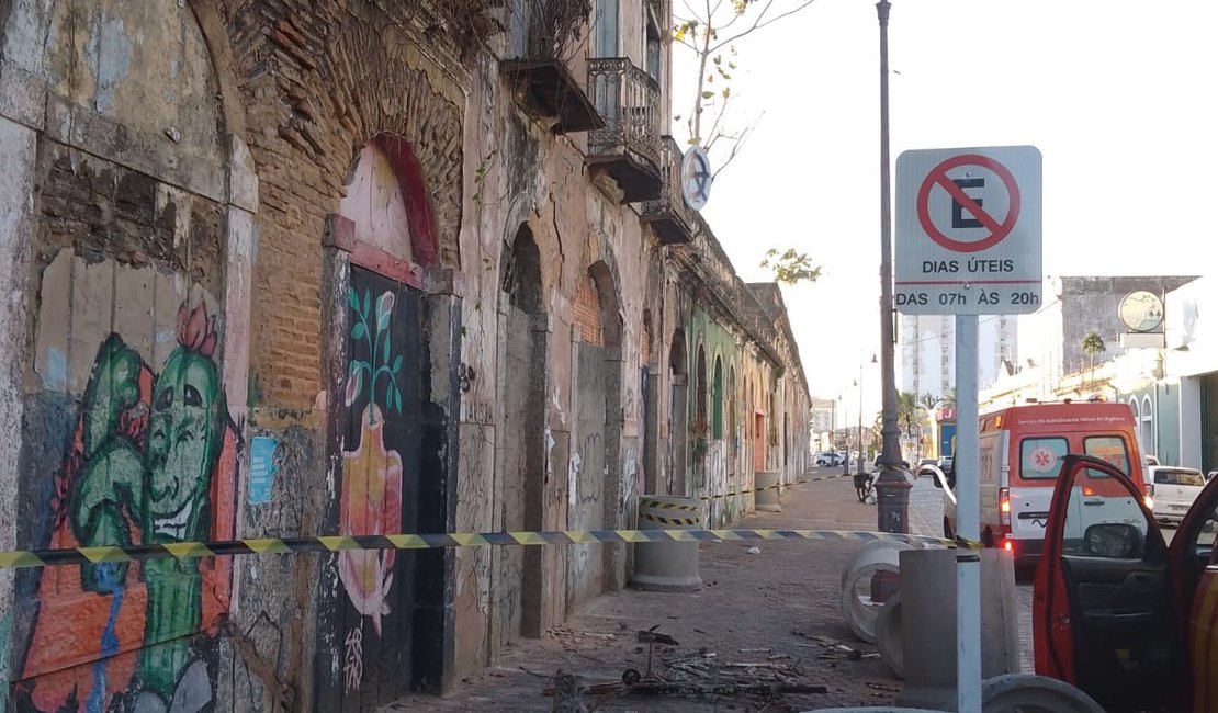 Crianças ficam feridas após caírem da sacada de casarão abandonado no Jaraguá
