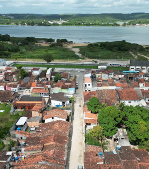 Obras de esgotamento sanitário no centro histórico de Penedo serão retomadas neste mês de outubro