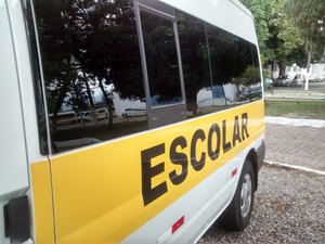 Renovação de licenciamento de vans escolares vai até quinta