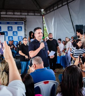 Governador e prefeita de Porto Calvo inauguram pista de acesso ao Caxangá